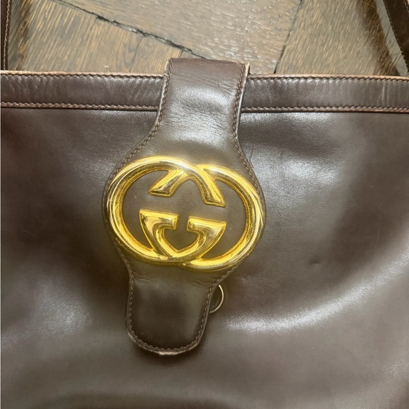 Gucci Dark Brown Leather Bag with Gold Emblem - Picture 4 of 6